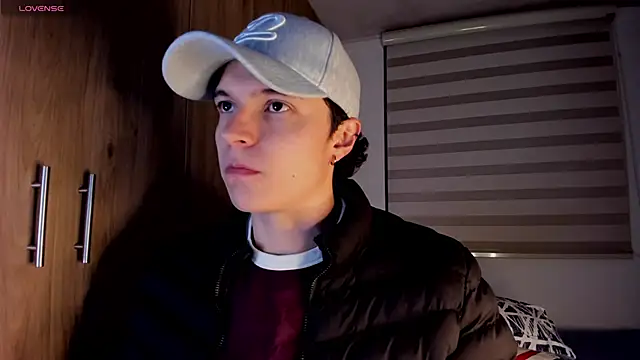 Snapshot of Mastrangelo_xxx chatting on March 21, 2026, 2:49 am Mastrangelo xxx online show from March 21, 2026, 2:49 am