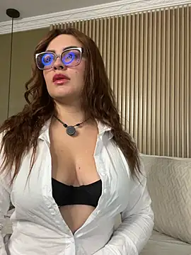 JessyCream online show from February 16, 2026, 4:03 pm