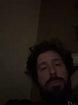 Snapshot of Ovett086 chatting on April 3, 2026, 11:36 pm Ovett086 online show from April 3, 2026, 11:36 pm