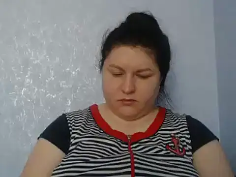 KiraSwee online show from February 22, 2025, 11:46 am