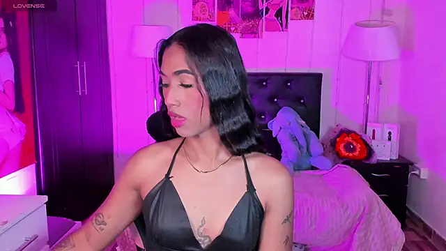 Alissemasiel online show from March 12, 2026, 8:37 pm