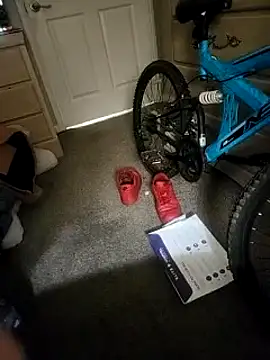 Dara4q online show from February 25, 2025, 2:36 am