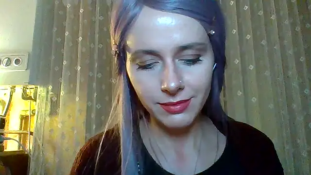LuminousLady online show from March 5, 2025, 12:27 am