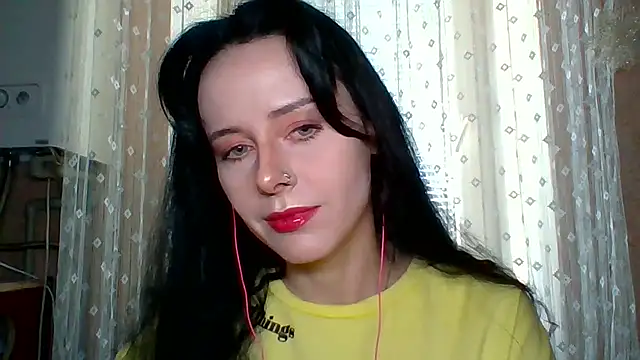LuminousLady online show from September 14, 2025, 5:39 am