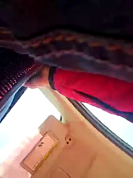 Snapshot of beautifulme23 chatting on February 15, 2025, 2:33 pm beautifulme23 online show from February 15, 2025, 2:33 pm