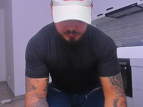 Snapshot of ZackMasterss chatting on February 11, 2026, 8:58 pm ZackMasterss online show from February 11, 2026, 8:58 pm