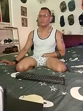 XhaseFoX online show from February 18, 2025, 2:27 am