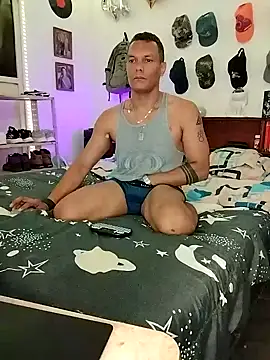 XhaseFoX online show from March 1, 2025, 2:59 am