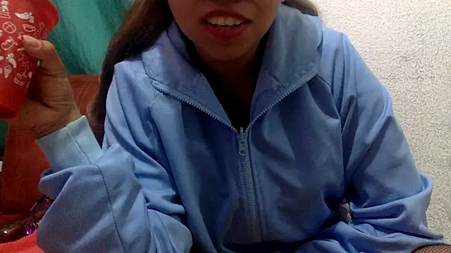 Snapshot of sharonlopez9611 chatting on February 21, 2025, 4:51 am sharonlopez9611 online show from February 21, 2025, 4:51 am