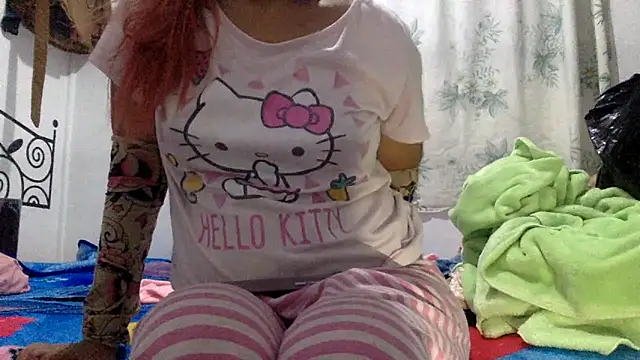 Snapshot of sharonlopez9611 chatting on October 6, 2025, 3:37 am sharonlopez9611 online show from October 6, 2025, 3:37 am