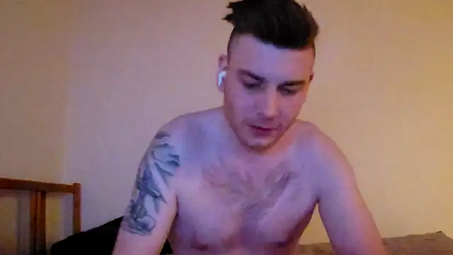 Snapshot of Foxtrott_242 chatting on February 22, 2026, 12:34 am Foxtrott 242 online show from February 22, 2026, 12:34 am