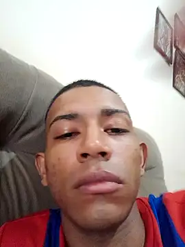 Mineirinho043 online show from February 4, 2025, 12:00 pm