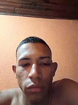 Mineirinho043 online show from February 17, 2025, 2:31 am