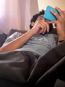 Snapshot of Mineirinho043 chatting on September 18, 2025, 1:13 pm Mineirinho043 online show from September 18, 2025, 1:13 pm