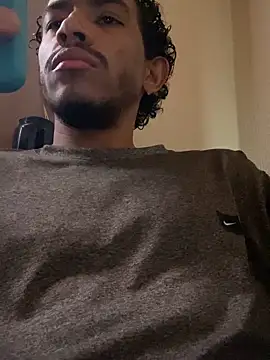 Snapshot of Mineirinho043 chatting on September 19, 2025, 12:50 pm Mineirinho043 online show from September 19, 2025, 12:50 pm