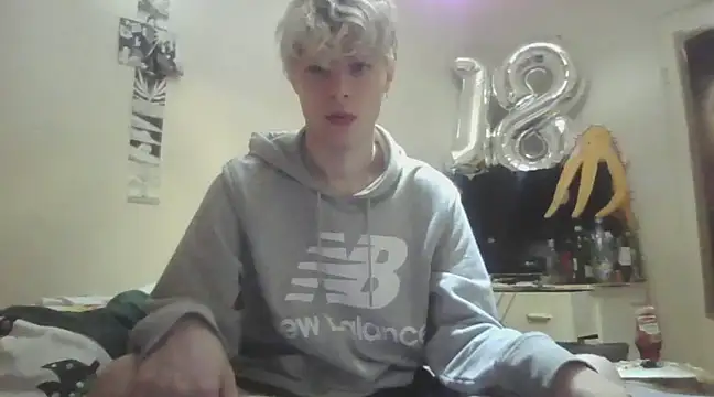 sanczesVVV online show from February 11, 2025, 7:38 pm