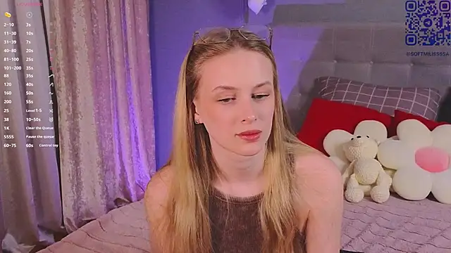 soft babe online show from May 2, 2026, 9:42 pm