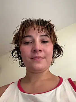 Snapshot of Maggie_Geller chatting on April 10, 2026, 6:34 pm Maggie Geller online show from April 10, 2026, 6:34 pm
