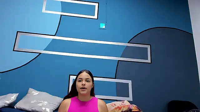Maraxrivera online show from February 10, 2025, 5:52 pm