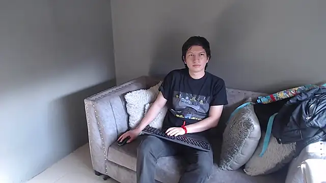 Golden-Boyy online show from February 9, 2025, 1:03 pm