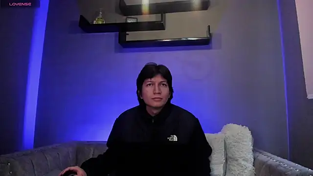 Golden-Boyy online show from February 22, 2025, 11:57 am