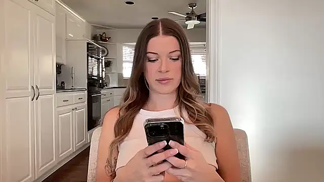 rileydepp online show from February 12, 2026, 10:05 pm