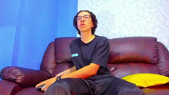 Gadiel Sex online show from March 4, 2025, 12:44 pm