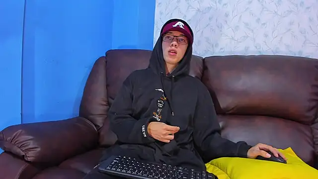 Gadiel Sex online show from March 5, 2025, 1:50 pm