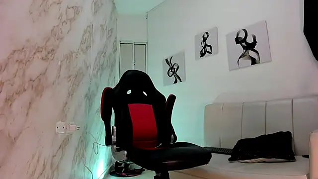 ANDRES STUD online show from November 25, 2025, 4:23 am