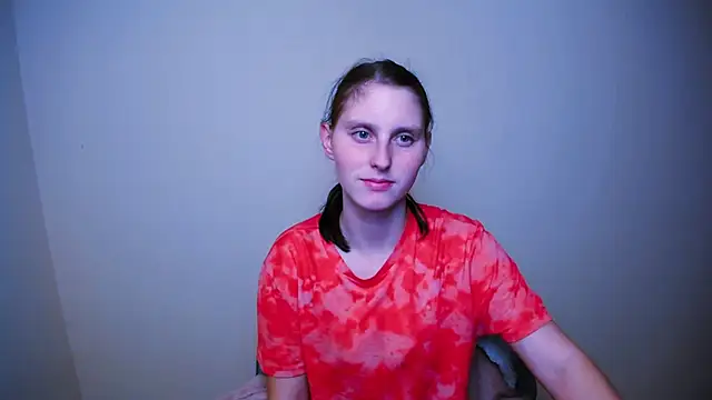 Snapshot of AdrianaRich_ chatting on March 3, 2025, 7:21 am AdrianaRich online show from March 3, 2025, 7:21 am