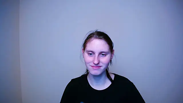 Snapshot of AdrianaRich_ chatting on March 4, 2025, 7:51 am AdrianaRich online show from March 4, 2025, 7:51 am