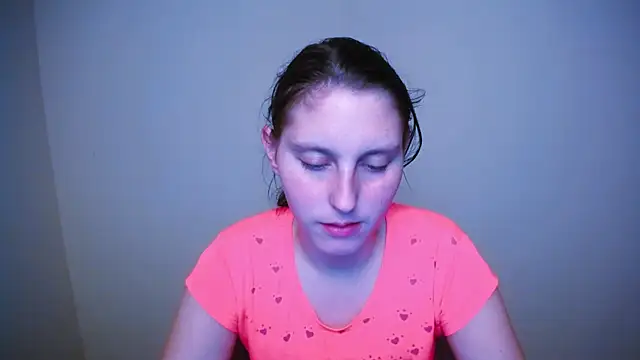 Snapshot of AdrianaRich_ chatting on March 5, 2025, 11:38 am AdrianaRich online show from March 5, 2025, 11:38 am