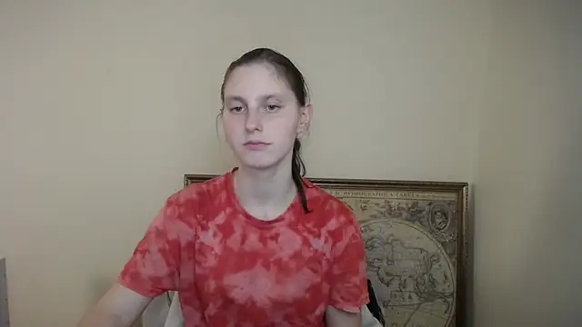 Snapshot of AdrianaRich_ chatting on March 6, 2025, 11:03 am AdrianaRich online show from March 6, 2025, 11:03 am