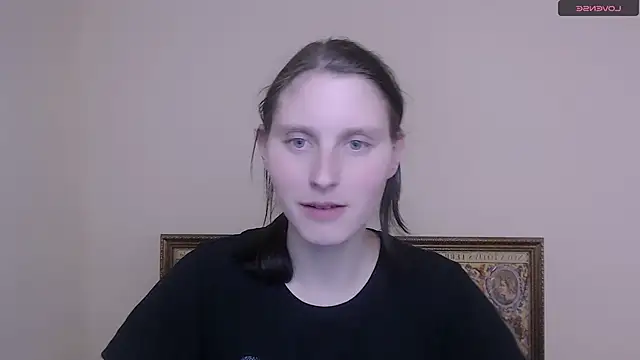Snapshot of AdrianaRich_ chatting on March 21, 2025, 11:22 am AdrianaRich online show from March 21, 2025, 11:22 am
