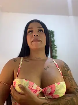 tinalove7 online show from October 2, 2025, 10:17 pm