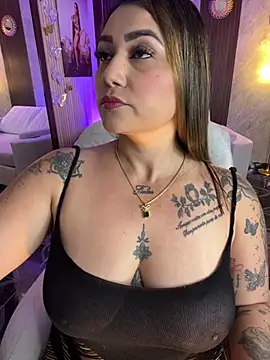 Madissonlove 1 online show from June 26, 2026, 4:50 am
