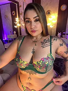 Madissonlove 1 online show from July 31, 2026, 2:55 am