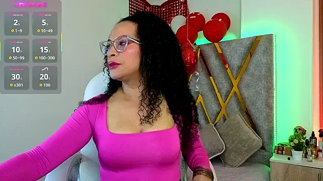 Snapshot of Cintiia_Holmes chatting on March 5, 2026, 11:34 pm Cintiia Holmes online show from March 5, 2026, 11:34 pm