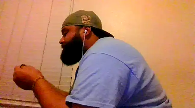 Snapshot of chubbstix chatting on February 19, 2025, 6:00 am chubbstix online show from February 19, 2025, 6:00 am