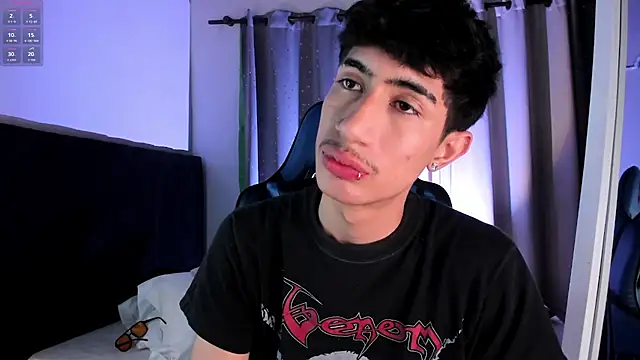 NovaaWheler online show from September 25, 2025, 4:54 pm