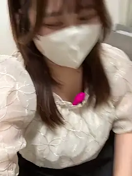 mitarashi awww online show from September 11, 2025, 9:37 pm