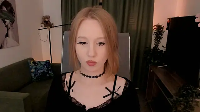 DariaTate online show from May 9, 2026, 2:44 pm