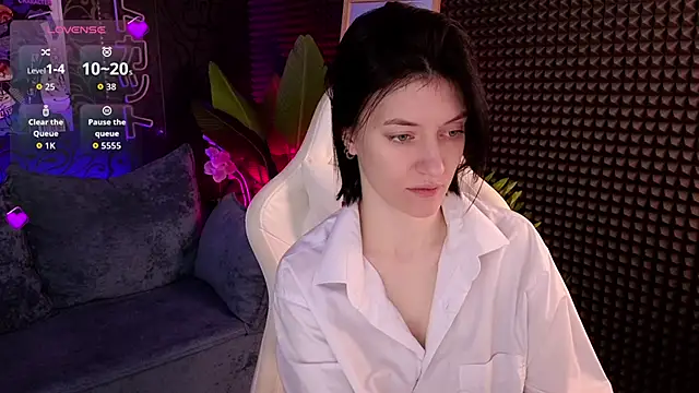 Snapshot of roxy_riot_ chatting on September 26, 2025, 1:31 am roxy riot online show from September 26, 2025, 1:31 am