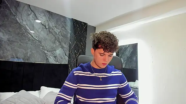 ErosGeorgiou online show from March 6, 2025, 1:03 pm
