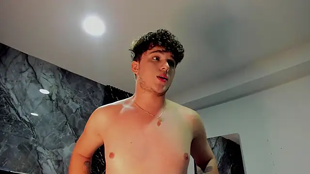 ErosGeorgiou online show from March 16, 2025, 6:44 pm