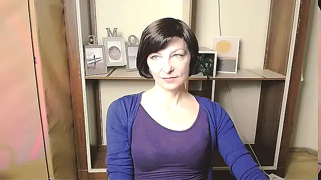  AngeliaFlow  online show from May 4, 2026, 8:32 am