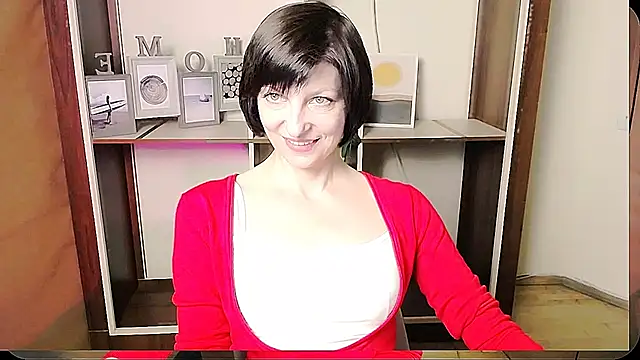  AngeliaFlow  online show from June 18, 2026, 9:14 am