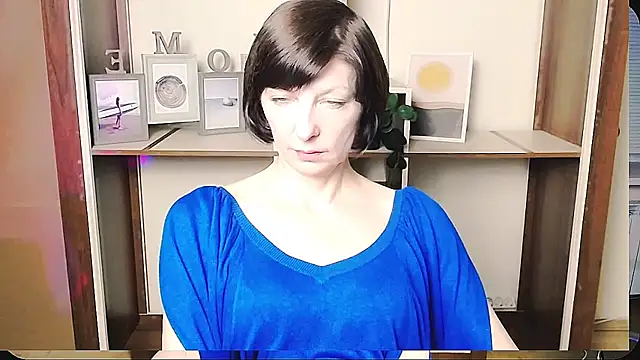  AngeliaFlow  online show from June 26, 2026, 7:02 am