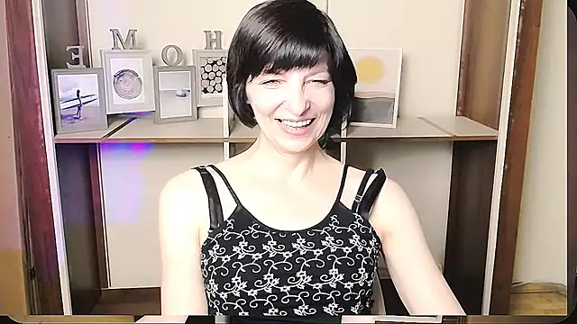  AngeliaFlow  online show from June 27, 2026, 9:36 am