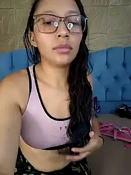 isabella beauty 01 online show from February 10, 2025, 1:01 pm